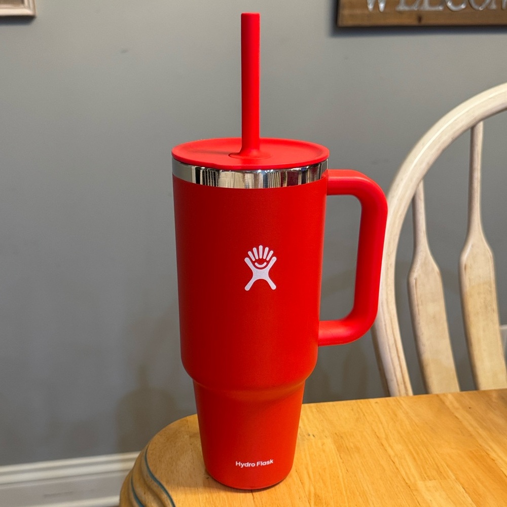 HydroFlask Red 40oz Tumbler